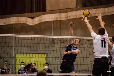 Université de Montréal (3) vs University of New Brunswick (0)