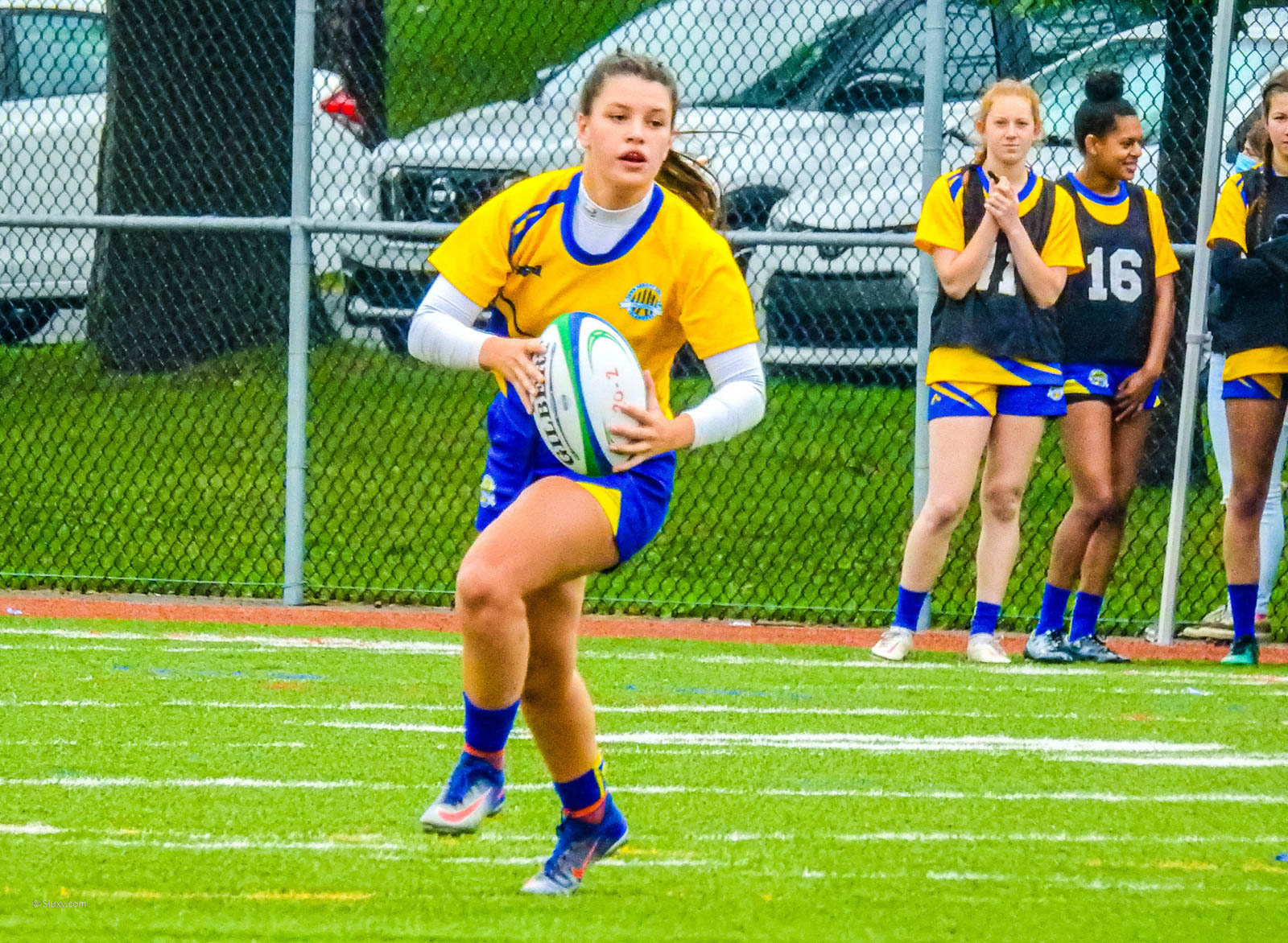 Catherine Ann BLENKHORN - Lily LOUGHEED -  College John Abbott -  - Rugby -  (#AbbottvsDawsonW2021) Photo by:  | Siuxy Sports 2021-10-03