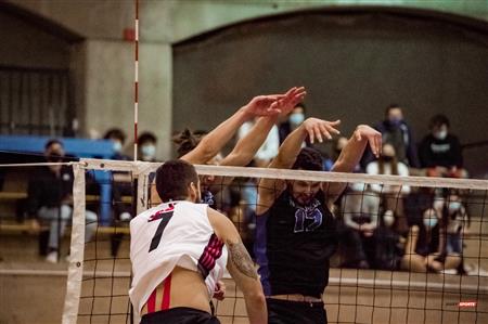 Université de Montréal (3) vs University of New Brunswick (0)