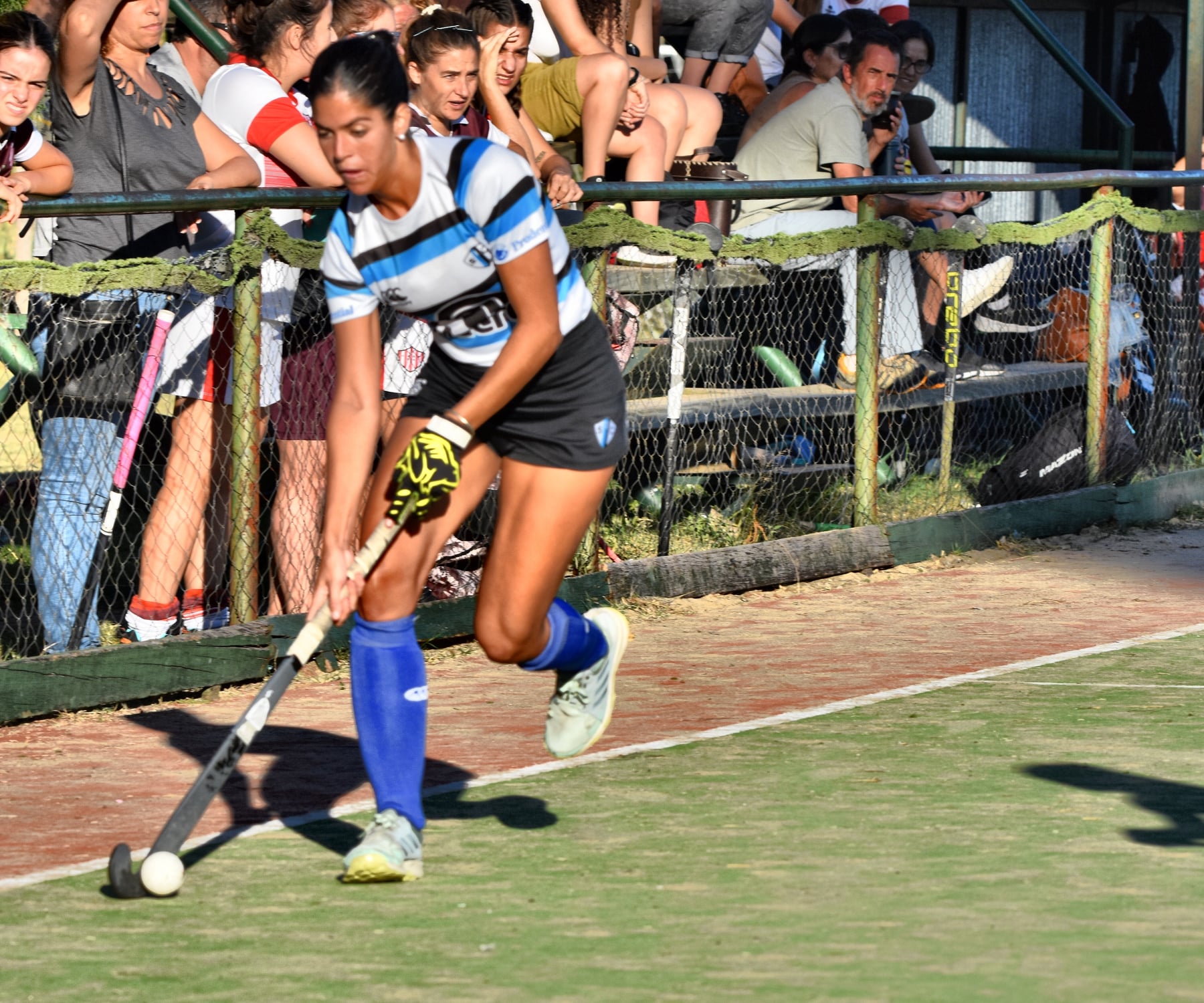  San Isidro Club - Club Atlético Banco de la Provincia de Buenos Aires - Field hockey - S.I.C. A vs Banco Provincia A -  Inter y 1ra - 2022 (#SICBPROV2022) Photo by: Edgardo Kleiman | Siuxy Sports 2022-04-09