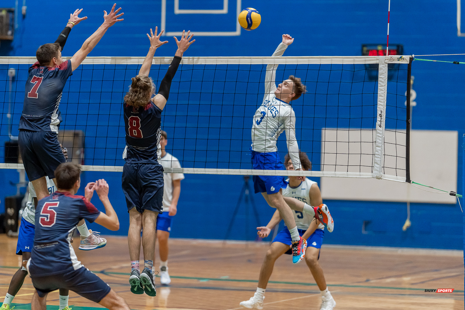  Cégep de l'Abitibi-Témiscamingue - College Dawson - Volleyball - RSEQ - Volleyball C M D2 Sud-Ouest - Tournoi 4 - Section A - Gaillards (2) vs (0) Blues (#RSEQVoll2022ABIDAW) Photo by: Dan Taylor-Morin | Siuxy Sports 2022-12-04