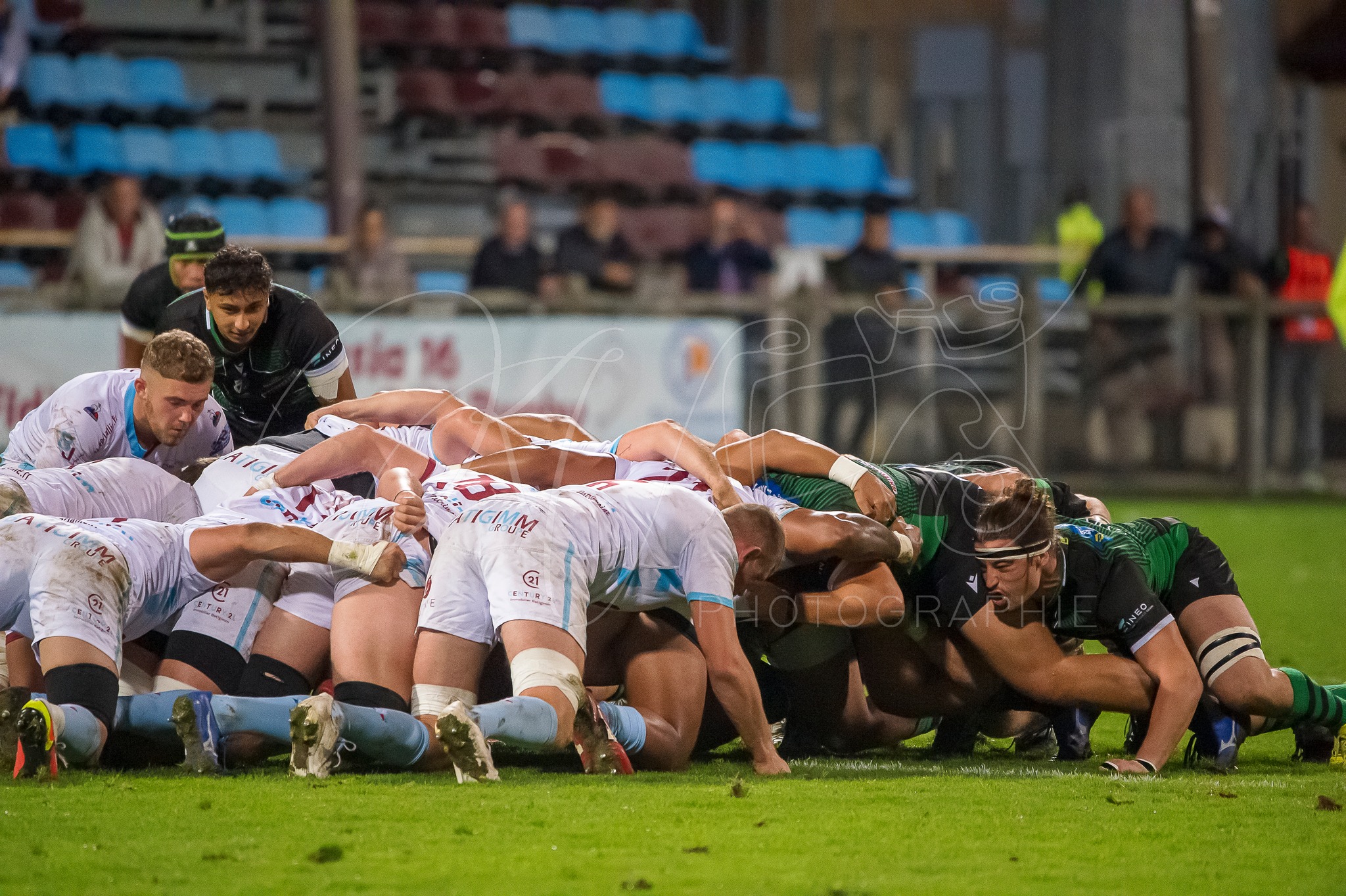  CS Bourgoin-Jallieu - RC Suresnes - Rugby - CSBJRC vs Suresnes - 2022 (#csbjrcsuresnes2022) Photo by: Karine Valentin | Siuxy Sports 2022-10-08