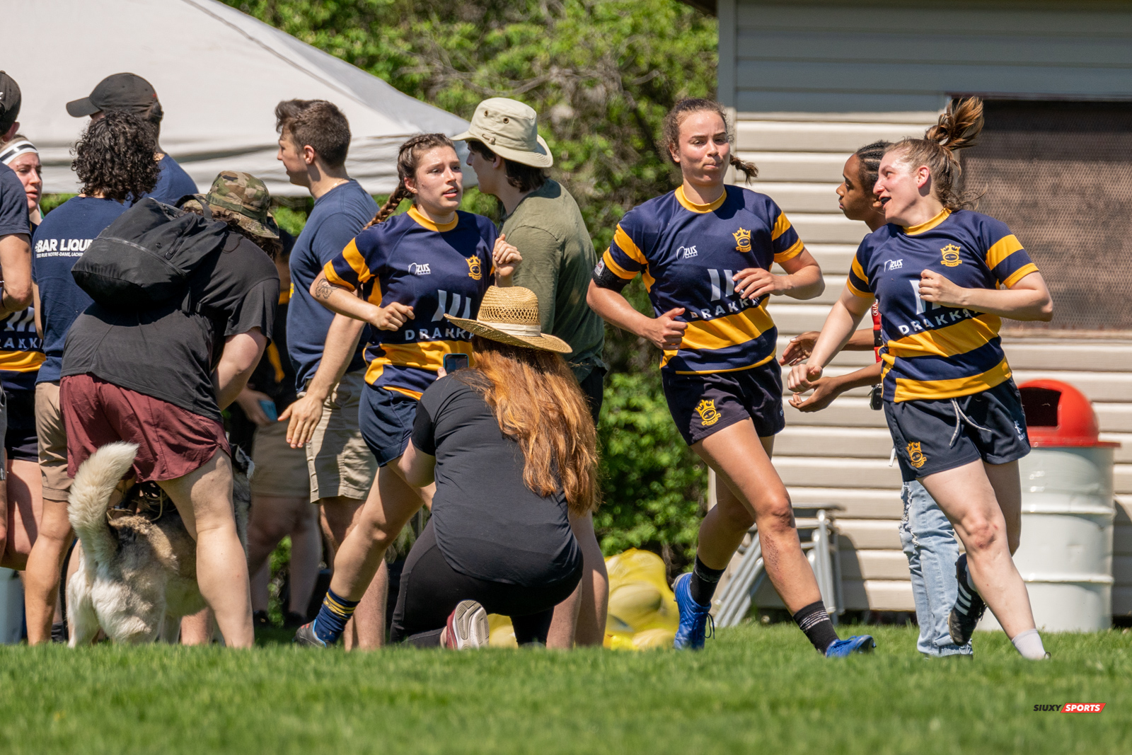TMR (39) vs (27) SABRFC (f) Town of Mount Royal RFC AUTHIER, Rosalie - CRONIER, Isabelle - Rugby 2022/May/14 #TMRvSABRFC TMR (39) vs (27) SABRFC (f) Town of Mount Royal RFC AUTHIER, Rosalie - CRONIER, Isabelle - Rugby 2022/May/14 #TMRvSABRFC
