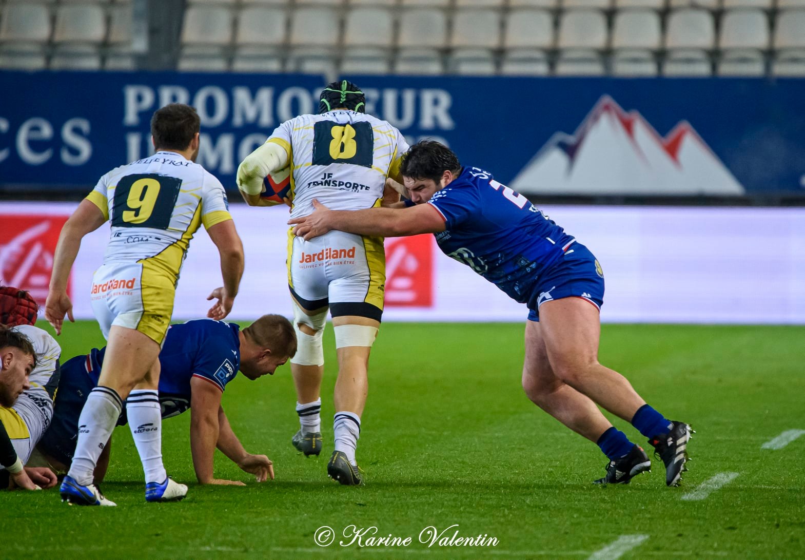  FC Grenoble Rugby - Stade Montois - Rugby -  (#GrenobleVsSMontois2021Dec) Photo by: Karine Valentin | Siuxy Sports 2021-12-09