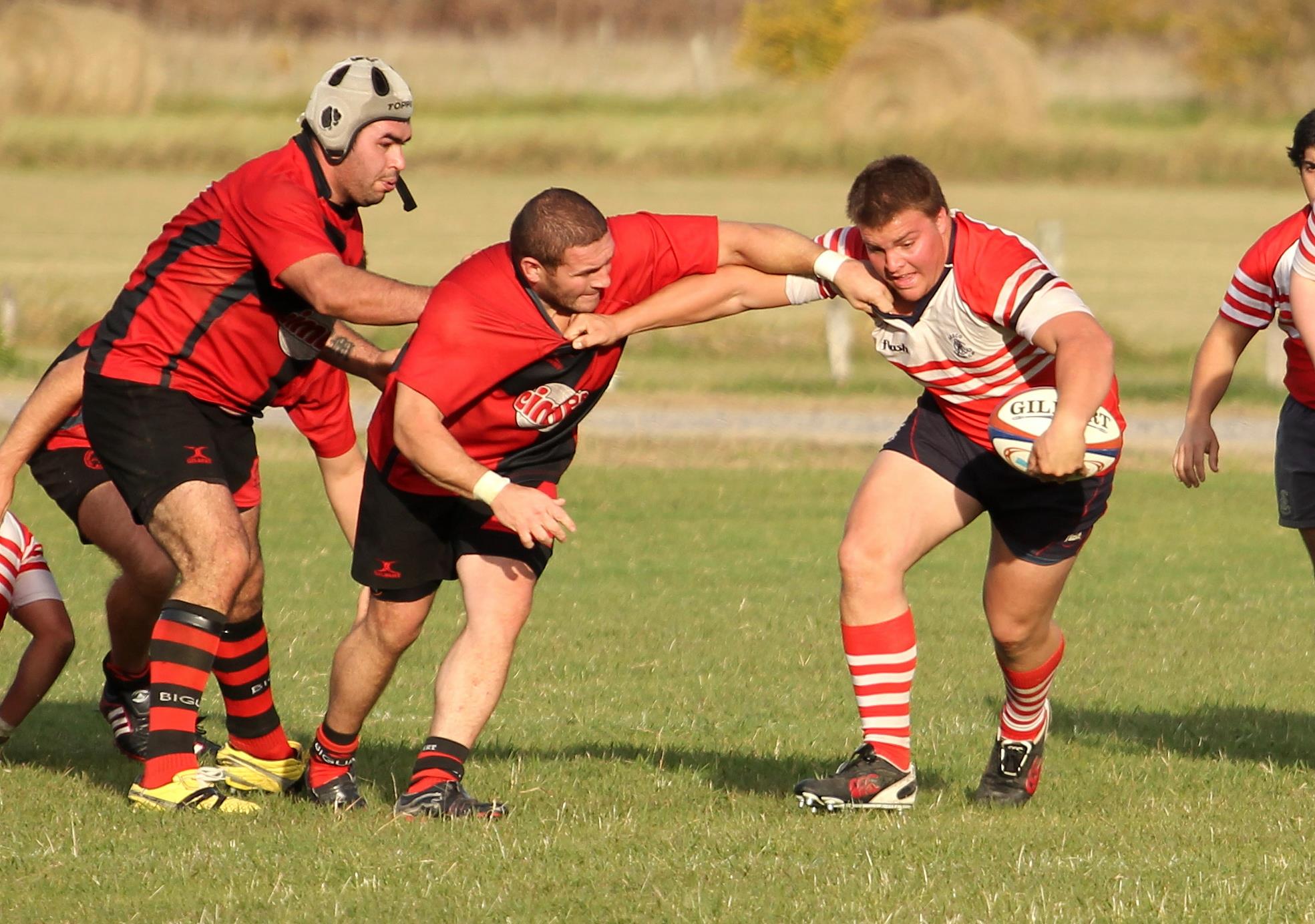  Areco Rugby Club - Tiro Federal de San Pedro - Rugby - Areco Rugby Club vs Tiro Federal de San Pedro (#ARCvsBIGUA2014) Photo by: Luis Robredo | Siuxy Sports 2014-04-28