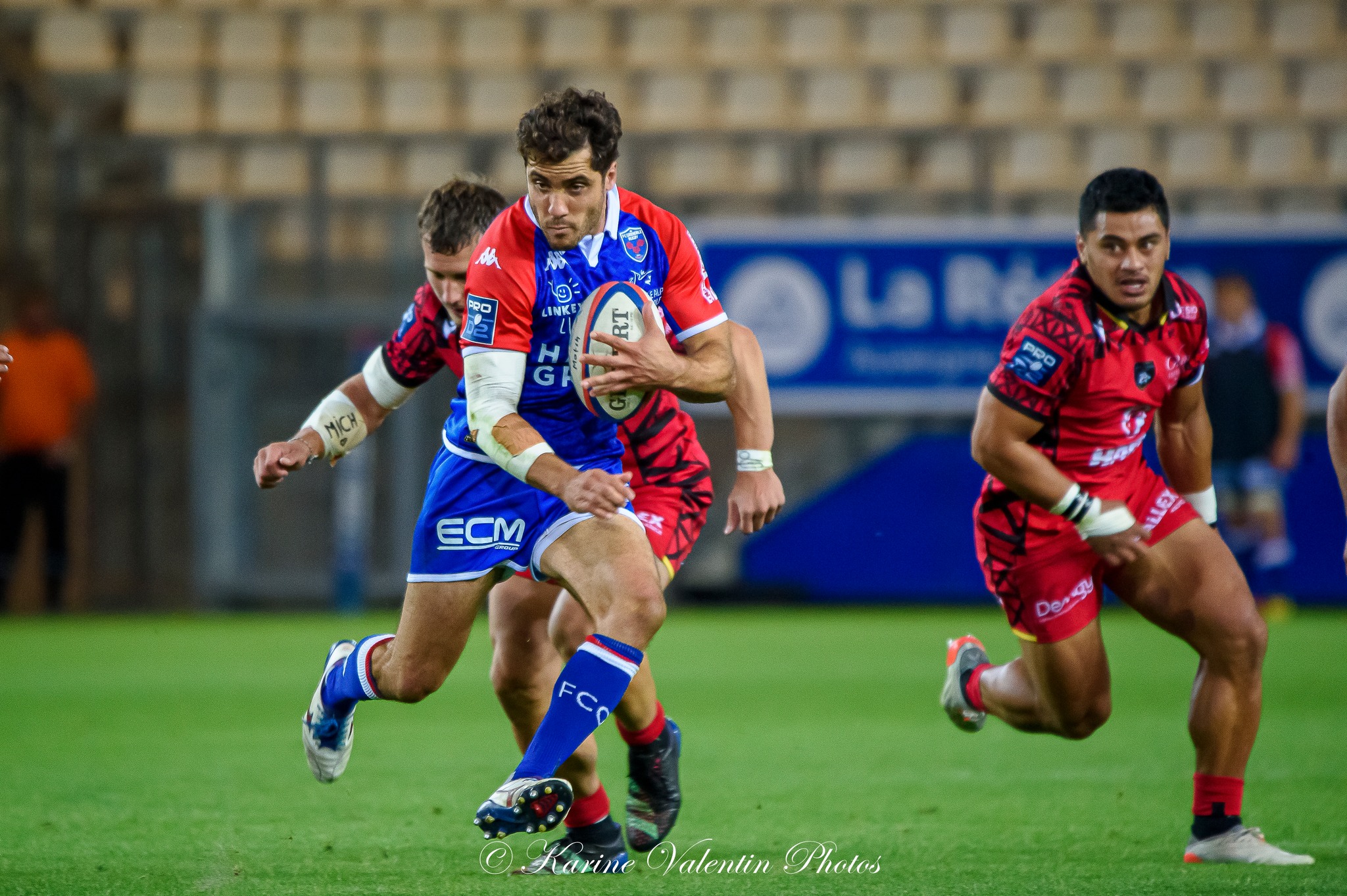 Lucas DUPONT -  FC Grenoble Rugby - Rouen Normandie Rugby - Rugby - FC Grenoble (20) vs (6) Rouen (#FCGvsRouen2022ReelA) Photo by: Karine Valentin | Siuxy Sports 2022-09-16