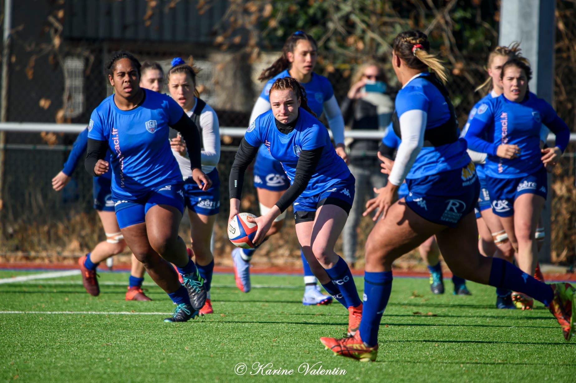 Makarita BALEINAGODO - Alexandra CHAMBON - Manaé FELEU - Florine THIRON - Julia TURC -  FC Grenoble Rugby -  - Rugby - FC Grenoble Vs Stade Français (#AmznesVsPinkRckts2022) Photo by: Karine Valentin | Siuxy Sports 2022-01-16