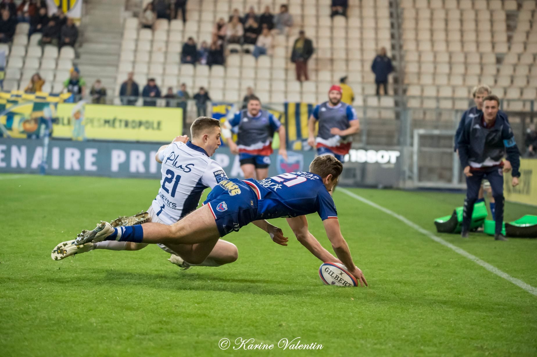 Corentin GLENAT -  FC Grenoble Rugby - USON Nevers - Rugby - FC Grenoble Rugby (34) vs USON Nevers (10) - 2022 (#FCGvsUSON2022) Photo by: Karine Valentin | Siuxy Sports 2022-03-04