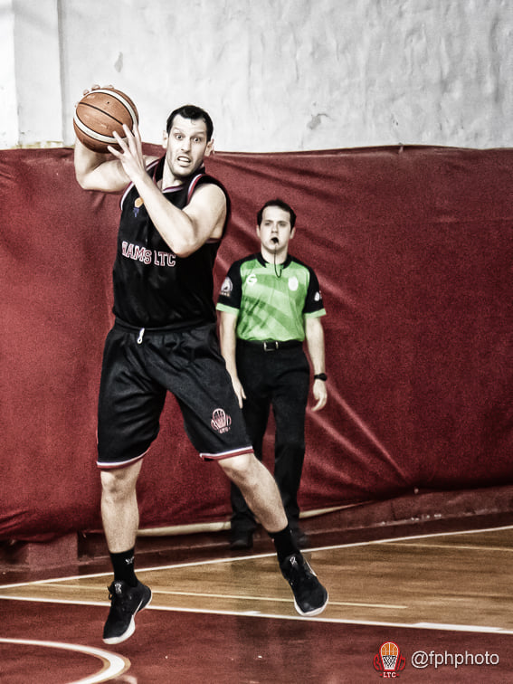  Ramos Mejía Lawn Tennis Club -  - Basketball - Ramos Mejia Lawn Tenis Club Vs Hebraica Basquet 2021 (#RMLTCvsSHA2011) Photo by: Alan Roy Bahamonde | Siuxy Sports 2021-06-09