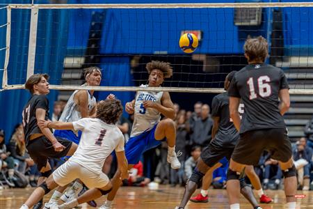 RSEQ - VOLLEYBALL C M D2 SUD-OUEST - TOURNOI 4 - SECTION A - Aigles (2) VS (1) Blues