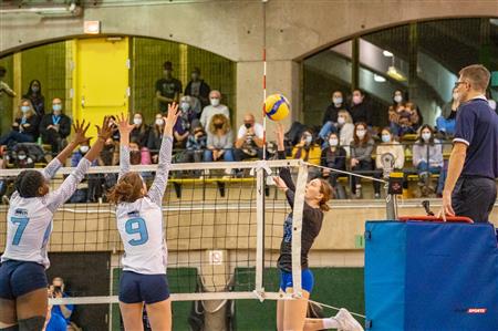 Université de Montréal vs Université du Québec à Montréal - Volleyball Fém