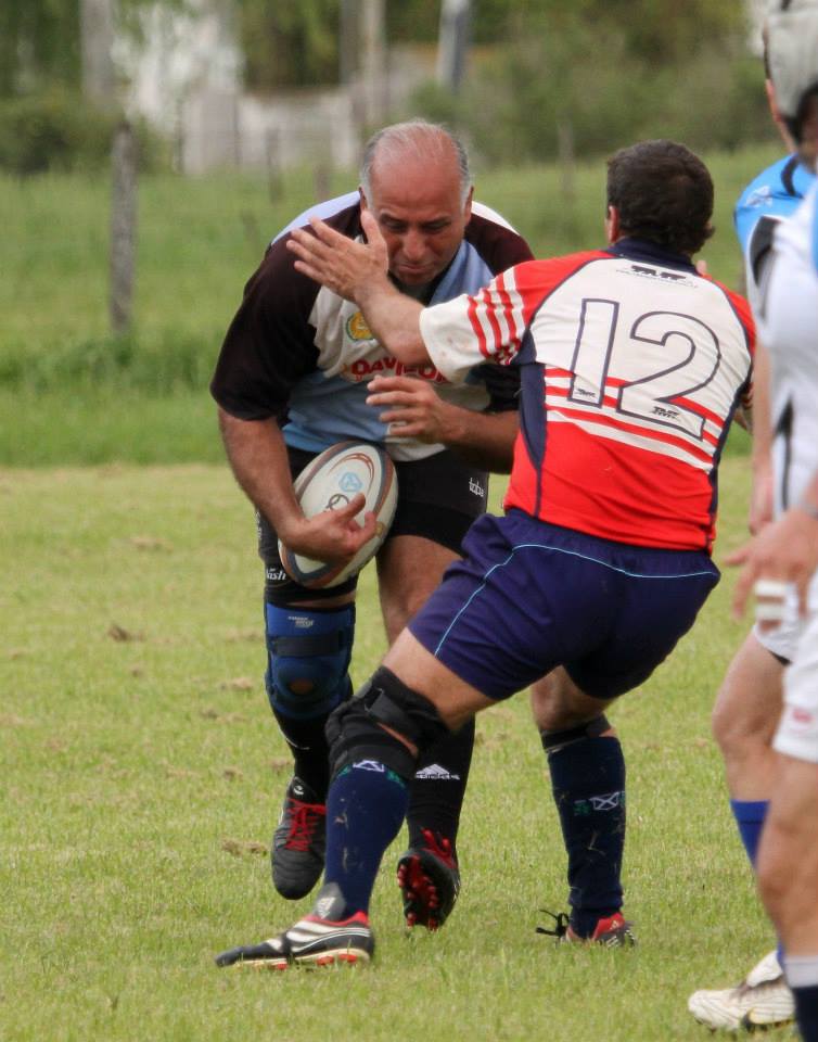  Areco Rugby Club - Centro Naval - RugbyV - Areco vs RON XV (Centro Naval) - Primer Encuentro de Veteranos en Areco con Vaquillona c/ Cuero 2014 (#ArecoVsRONXV2014) Photo by: Luis Robredo | Siuxy Sports 2014-10-18