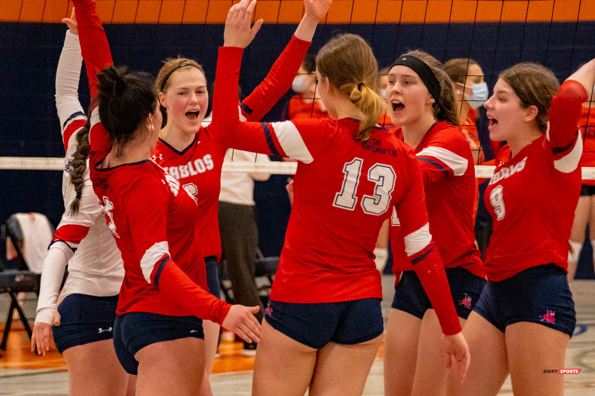 Mélodie B. BARRETTE -  Cégep André Laurendeau - Cégep Trois-Rivières - Volleyball - André Laurendeau vs Trois Rivières - Volley (#BoomerangVsDiablos2022) Photo by:  | Siuxy Sports 2022-02-20