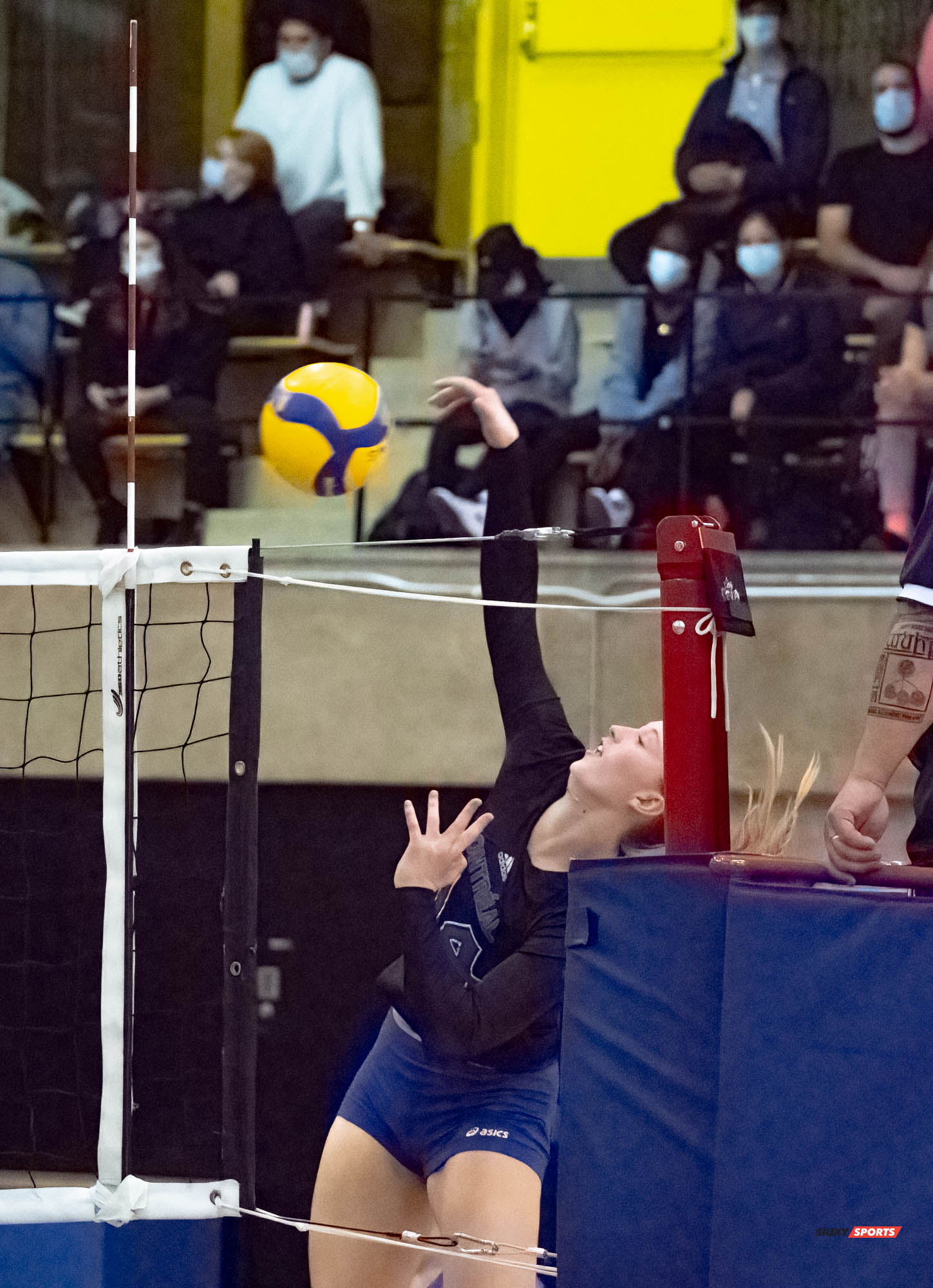 Olympe DESMEDT -  Université de Montréal -  - Volleyball -  (#VolleyUdeMvsUOttawaFW) Photo by:  | Siuxy Sports 2021-11-12