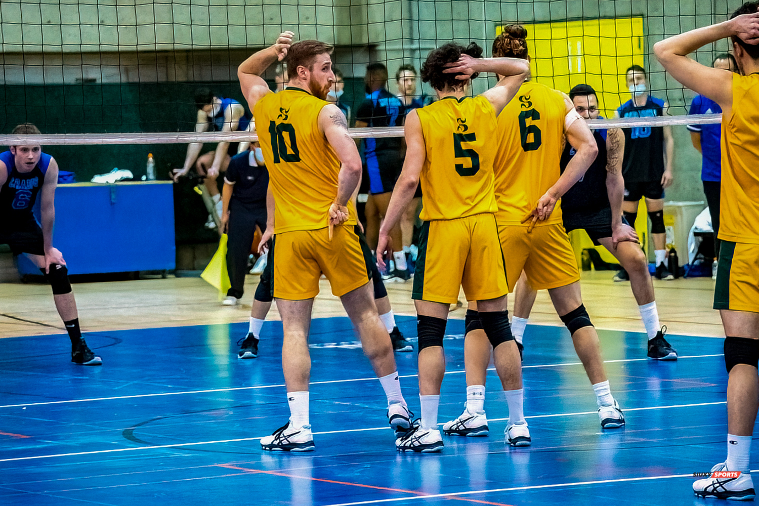Yoan DAVID - Zachary HOLLANDS - Julien VANIER -  Université de Montréal - Université de Sherbrooke - Volleyball - Université de Sherbrooke (3) vs Université de Montréal (1) - Final 1 2022 (#VertOrVsCarabinsFinal1M) Photo by:  | Siuxy Sports 2022-03-19