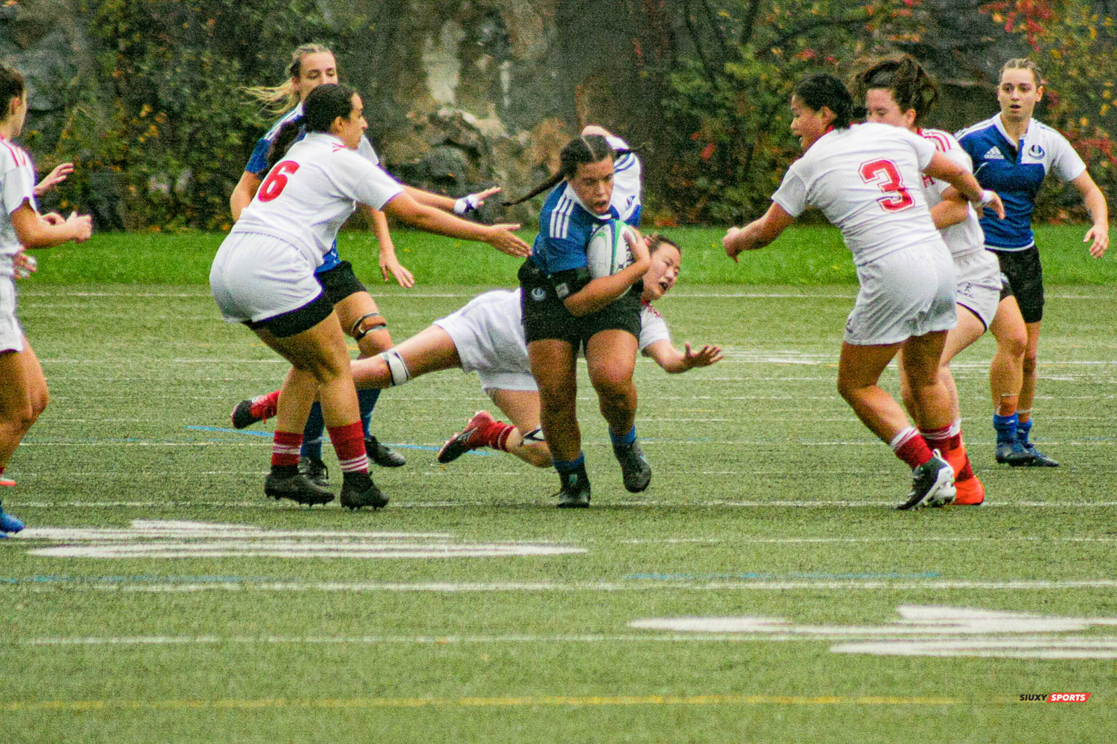 Camille BANNAY - Irène KOUAM -  Université de Montréal - Université McGill - Rugby -  (#UdMvsMcGill2021w) Photo by:  | Siuxy Sports 2021-10-16