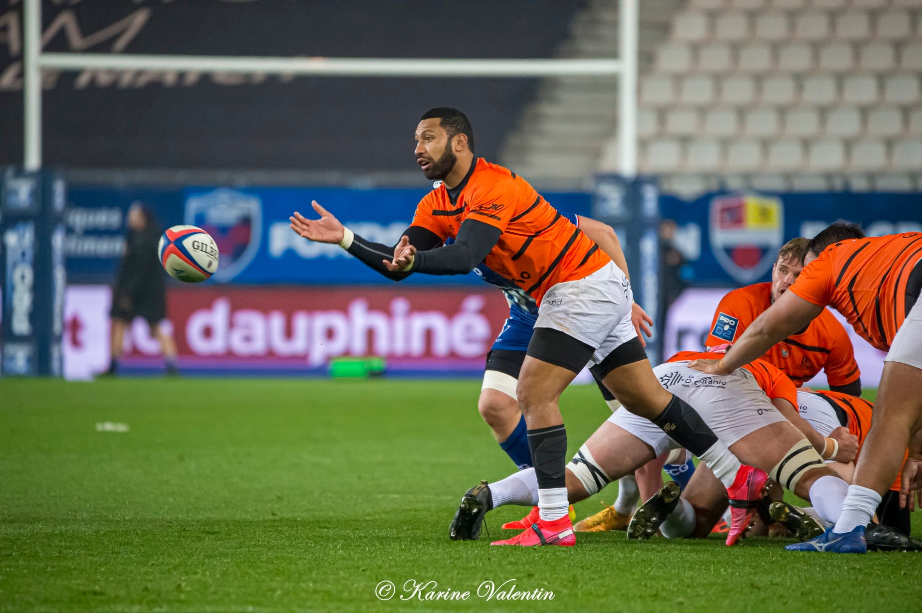  FC Grenoble Rugby - Racing Club Narbonnais - Rugby -  (#GrenobleVsNarbonne2021Nov) Photo by: Karine Valentin | Siuxy Sports 2021-11-26