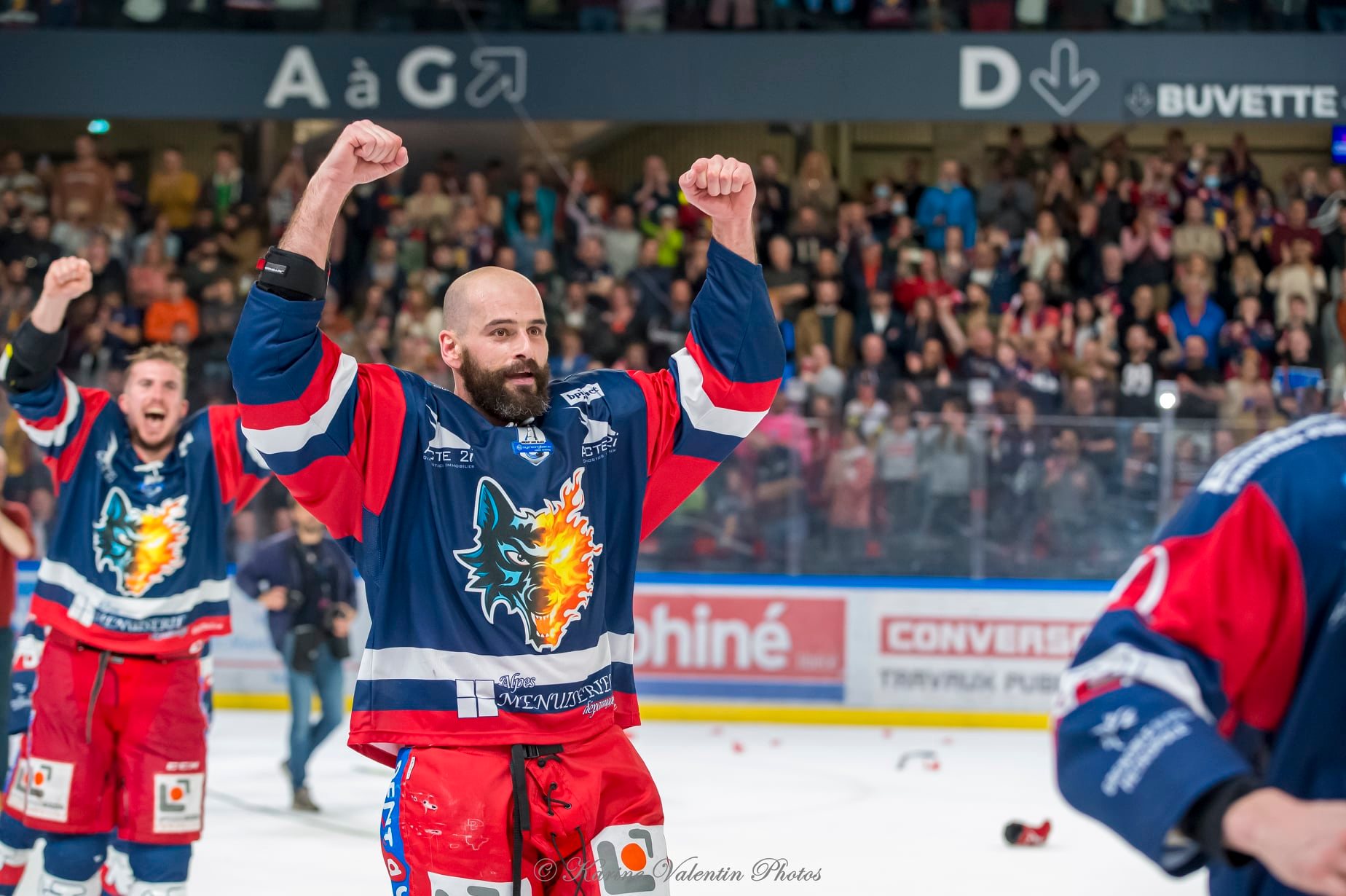  Grenoble -  - Ice hockey - GRENOBLE BDL - Finale 2022 -  Célébration (#CELEBRATIONsBDLVSDUCS2022) Photo by: Karine Valentin | Siuxy Sports 2022-04-13