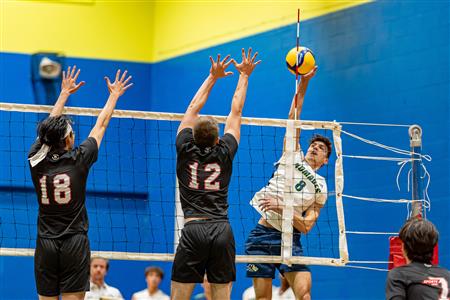 RSEQ - VOLLEYBALL C M D2 SUD-OUEST - TOURNOI 4 - SECTION A - NOMADES (1) VS (2) AIGLES