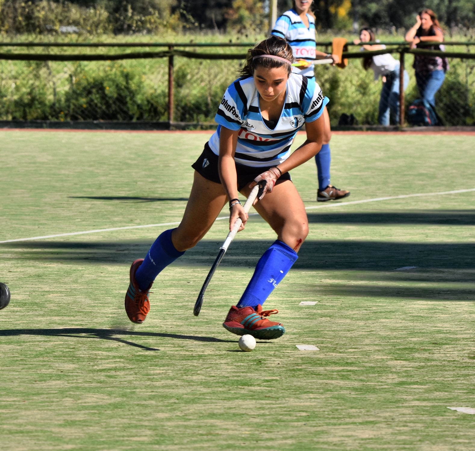  San Isidro Club - Club Atlético Banco de la Provincia de Buenos Aires - Field hockey - S.I.C. A vs Banco Provincia A -  Inter y 1ra - 2022 (#SICBPROV2022) Photo by: Edgardo Kleiman | Siuxy Sports 2022-04-09