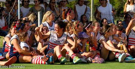 Festejos campeonato 2021 de Hockey - Asociación de Hockey del Oeste