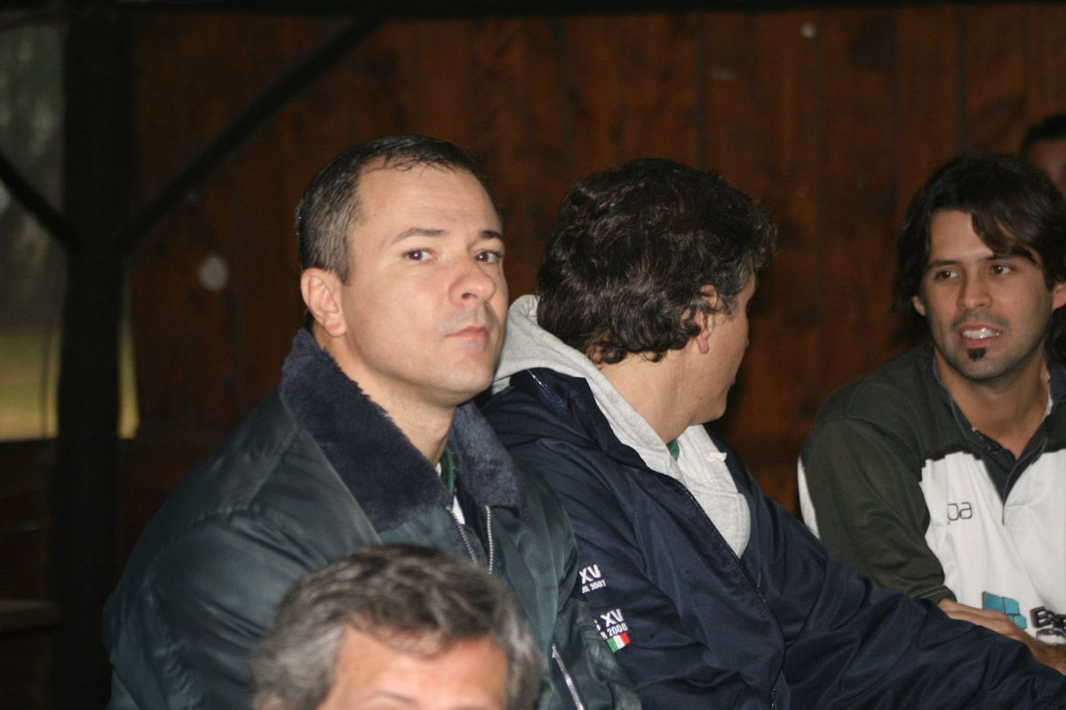  Los Pinos - Círculo de ex Cadetes del Liceo Militar Gral San Martín - RugbyV - Pivetes XV (Los Pinos) vs Liceo Militar Classics (#PivetesXVvsLiceoMilitar2008) Photo by: Diego van Domselaar | Siuxy Sports 2008-06-01