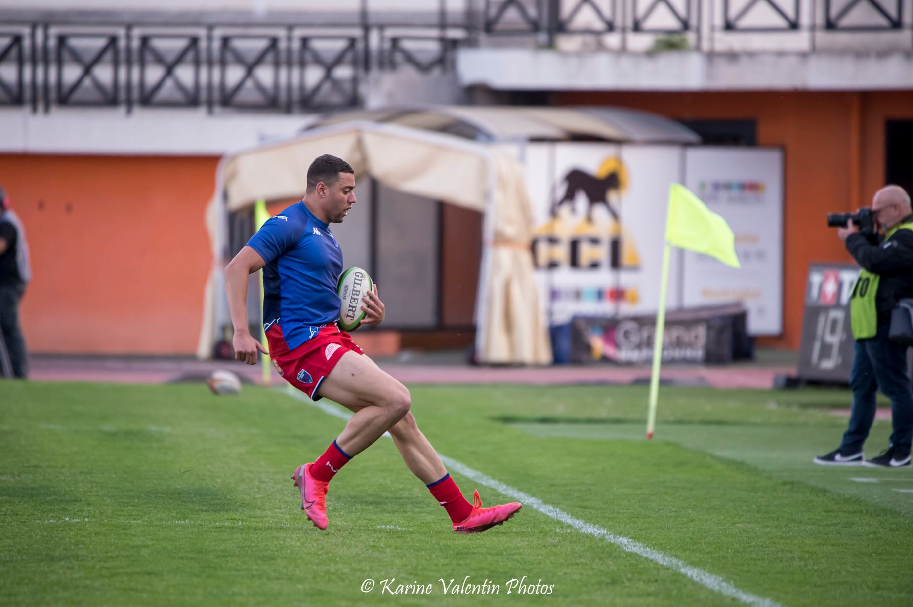 Karim QADIRI -  Racing Club Narbonnais - FC Grenoble Rugby - Rugby - Narbonne (32) vs (32) Grenoble - 2022 (#NarbonneVsGrenoble2022) Photo by: Karine Valentin | Siuxy Sports 2022-04-15