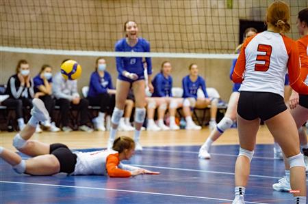 Université de Montréal vs Université du Québec à Trois Rivières - Volleyball Fém