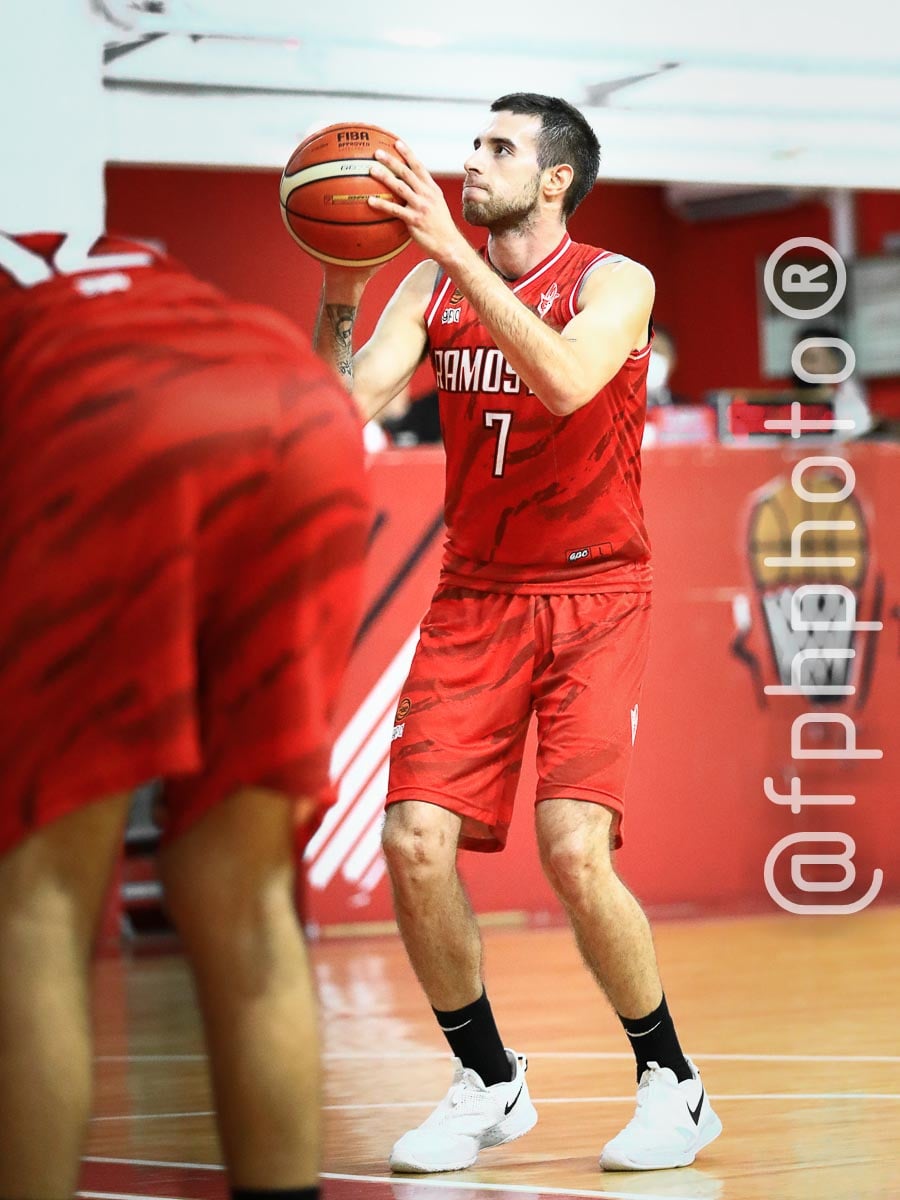 Santiago YASKULKA -  Ramos Mejía Lawn Tennis Club - Centro Deportivo Huracán de San Justo - Basketball - Ramos Mejia Lawn Tenis Club (83) Vs (54) Huracan de San Justo - 2022 - Liga Federal (#RMLTCVSHSJ2022fed) Photo by: Alan Roy Bahamonde | Siuxy Sports 2022-04-12