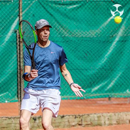 Torneo RMLTC vs Harrods Gath & Chaves