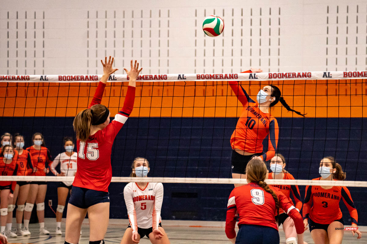  Cégep André Laurendeau - Cégep Trois-Rivières - Volleyball - André Laurendeau vs Trois Rivières - Volley (#BoomerangVsDiablos2022) Photo by:  | Siuxy Sports 2022-02-20