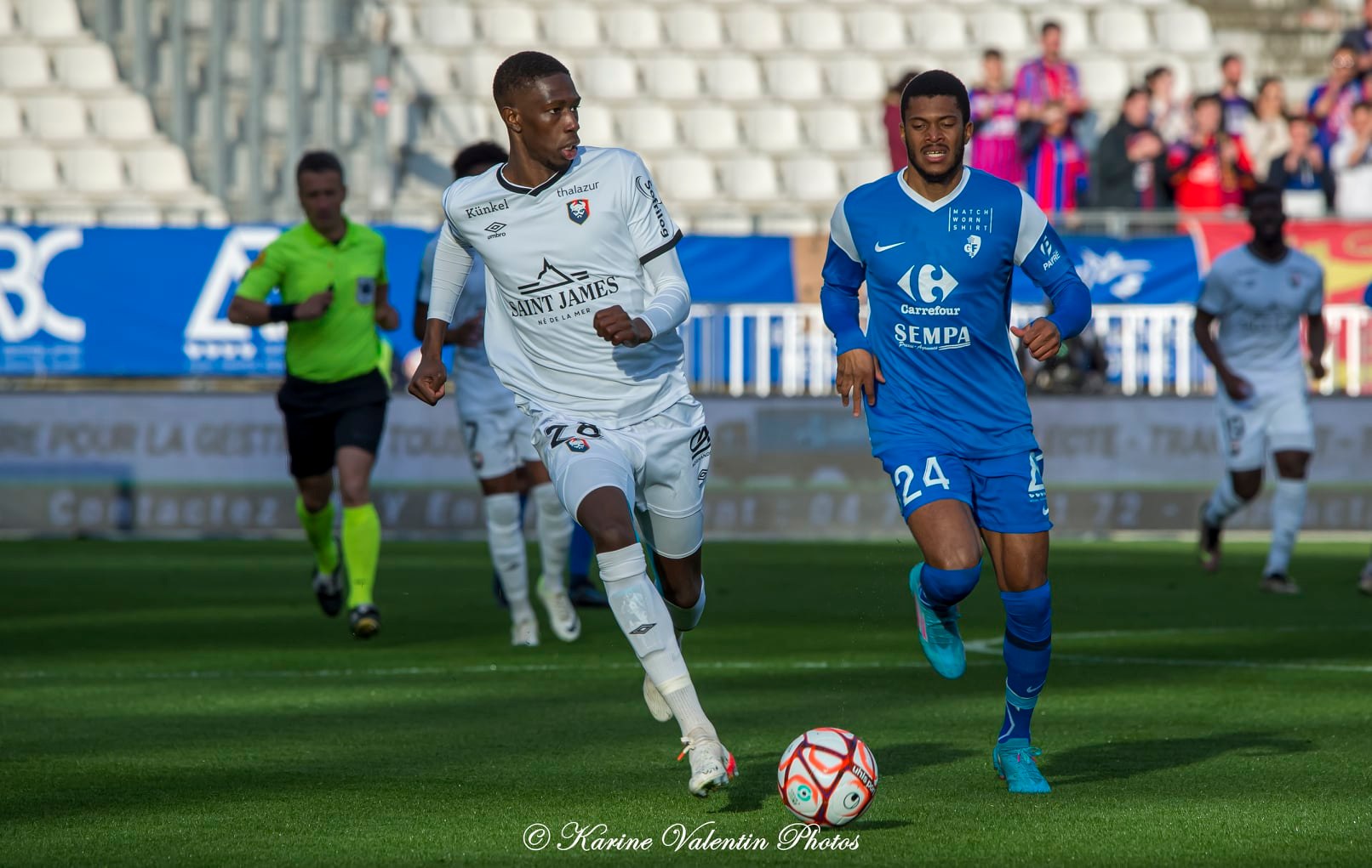  Grenoble Foot 38 - SM Caen - Soccer - Grenoble (0) vs (2) Caen (#GF38vsSMC2022) Photo by: Karine Valentin | Siuxy Sports 2022-04-09