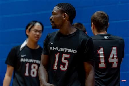 RSEQ - VOLLEYBALL C M D2 SUD-OUEST - TOURNOI 4 - SECTION A - Aigles (2) VS (1) Blues