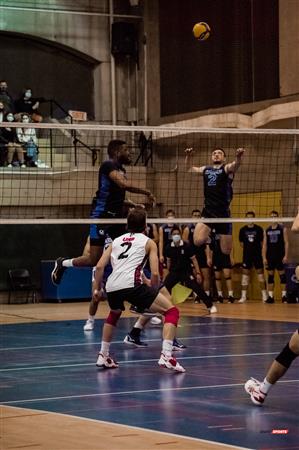 Université de Montréal (3) vs University of New Brunswick (0)