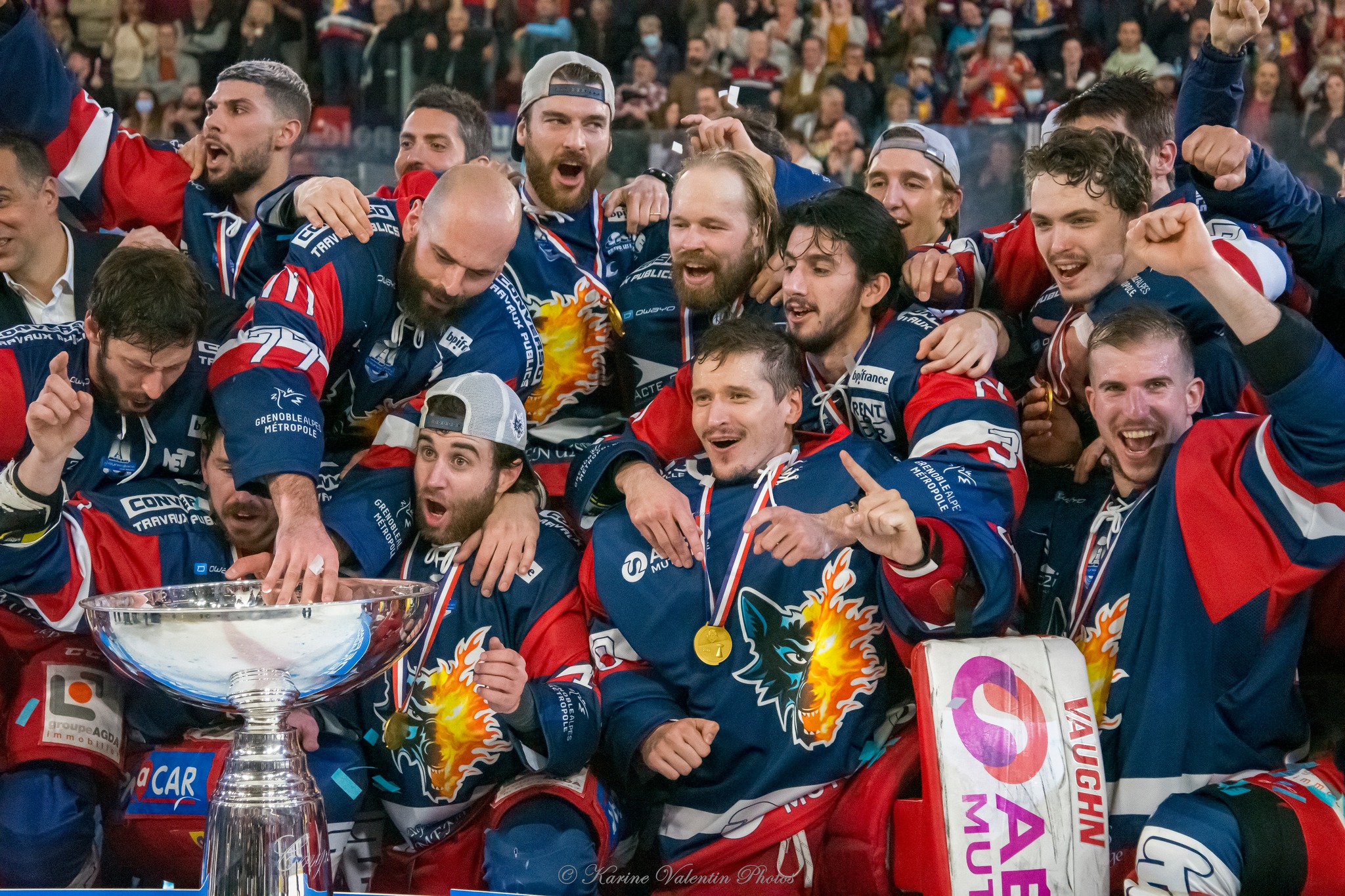  Grenoble -  - Ice hockey - GRENOBLE BDL - Finale 2022 -  Célébration (#CELEBRATIONsBDLVSDUCS2022) Photo by: Karine Valentin | Siuxy Sports 2022-04-13