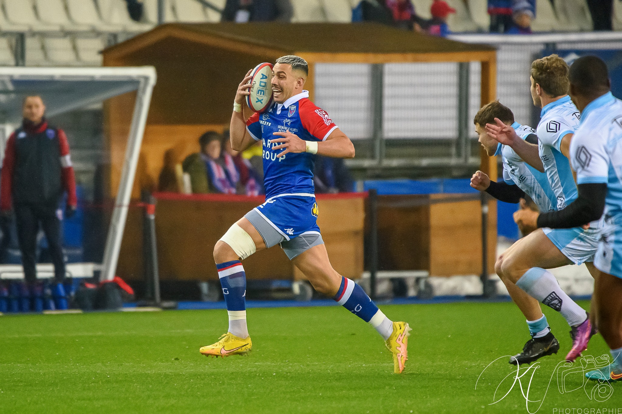  FC Grenoble Rugby - RC Massy - Rugby - FC Grenoble (38) VS (15) RC Massy (#FCGMASS2022) Photo by: Karine Valentin | Siuxy Sports 2022-12-16
