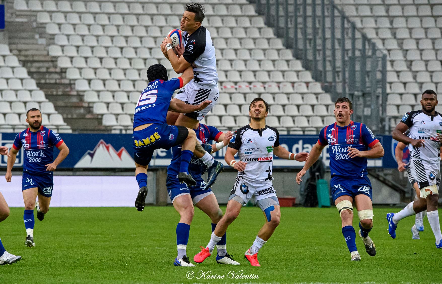 Tiko BATIBASAGA - Ambrose CURTIS - Eric ESCANDE - Thibaut MARTEL - Lilian SASERAS -  FC Grenoble Rugby - RC Vannes - Rugby - Grenoble Vs Vannes (#FCGvsRCVmai2021) Photo by: Karine Valentin | Siuxy Sports 2021-05-11