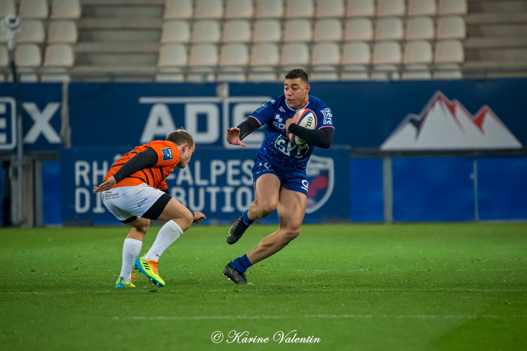 Karim QADIRI -  FC Grenoble Rugby - Racing Club Narbonnais - Rugby -  (#GrenobleVsNarbonne2021Nov) Photo by: Karine Valentin | Siuxy Sports 2021-11-26