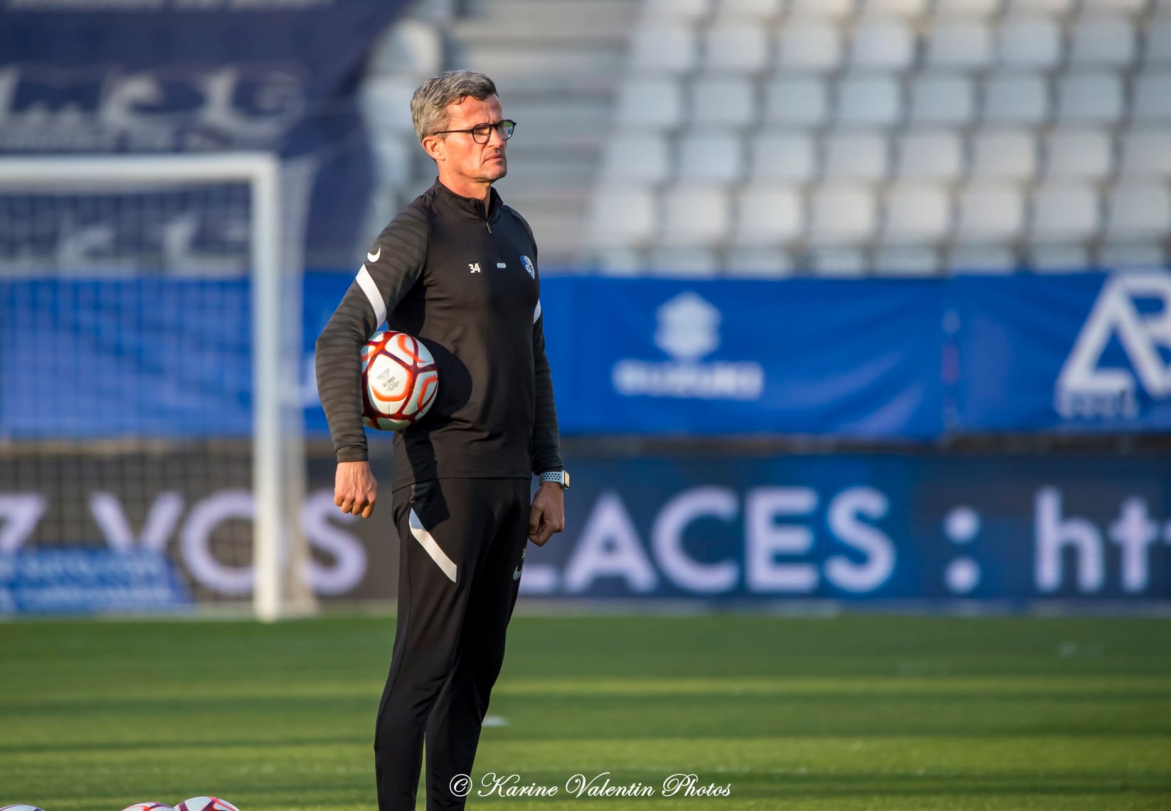  Grenoble Foot 38 - Valenciennes FC - Soccer - Grenoble (3) vs (0) Valenciennes (#GF38vsValenciennes2022) Photo by: Karine Valentin | Siuxy Sports 2022-04-19