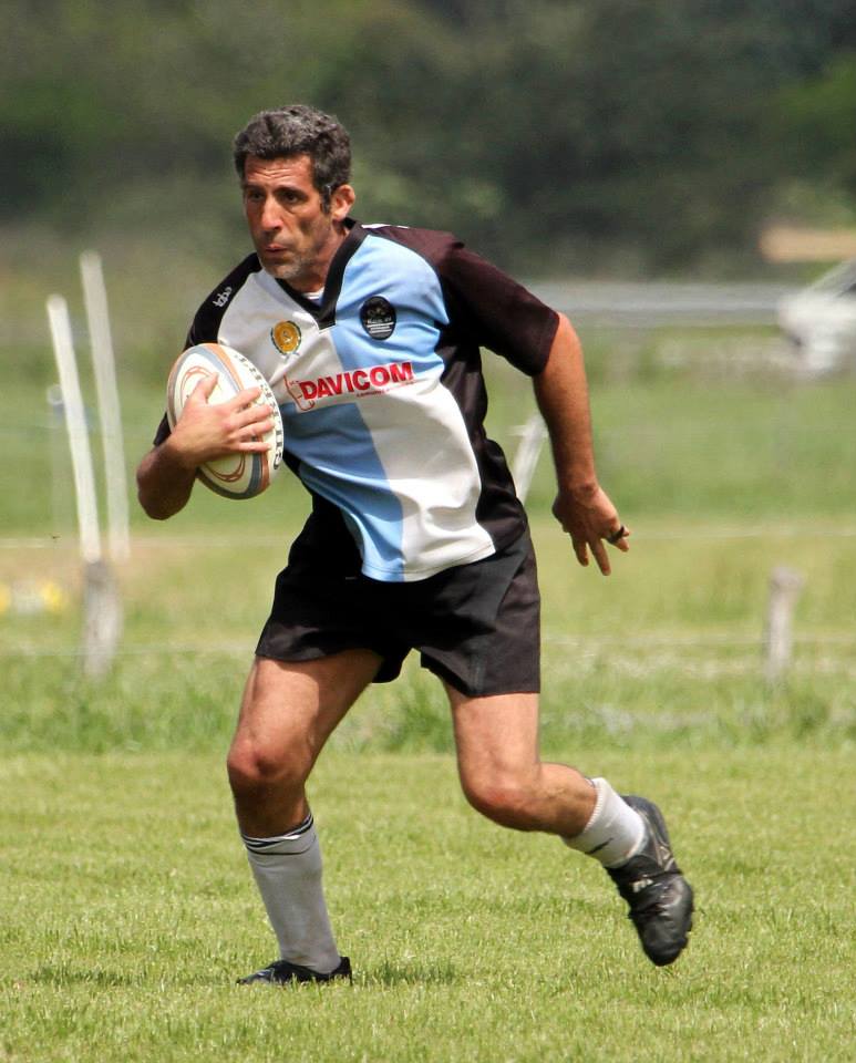  Areco Rugby Club - Centro Naval - RugbyV - Areco vs RON XV (Centro Naval) - Primer Encuentro de Veteranos en Areco con Vaquillona c/ Cuero 2014 (#ArecoVsRONXV2014) Photo by: Luis Robredo | Siuxy Sports 2014-10-18