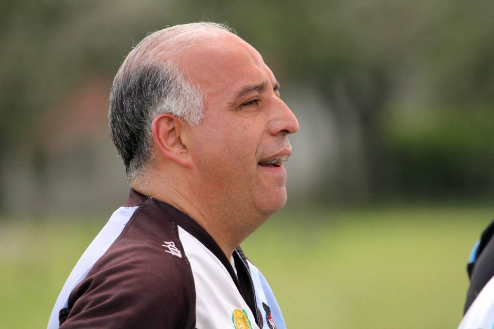  Areco Rugby Club - Centro Naval - RugbyV - Areco vs RON XV (Centro Naval) - Primer Encuentro de Veteranos en Areco con Vaquillona c/ Cuero 2014 (#ArecoVsRONXV2014) Photo by: Luis Robredo | Siuxy Sports 2014-10-18