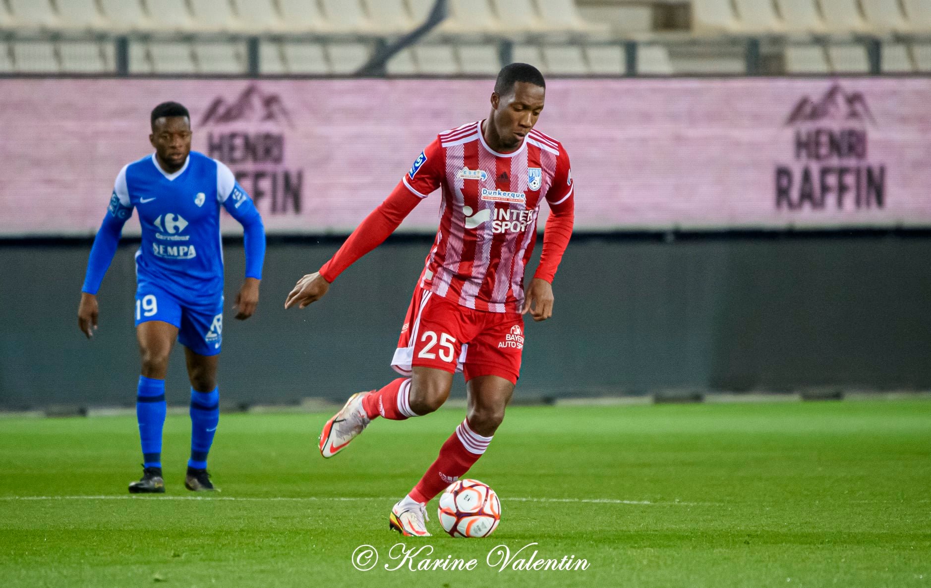 Samuel YOHOU -  Grenoble Foot 38 - US du Littoral de Dunkerque - Soccer - GF38 vs USLD (#GF38vsUSLD2021nov) Photo by: Karine Valentin | Siuxy Sports 2021-11-06