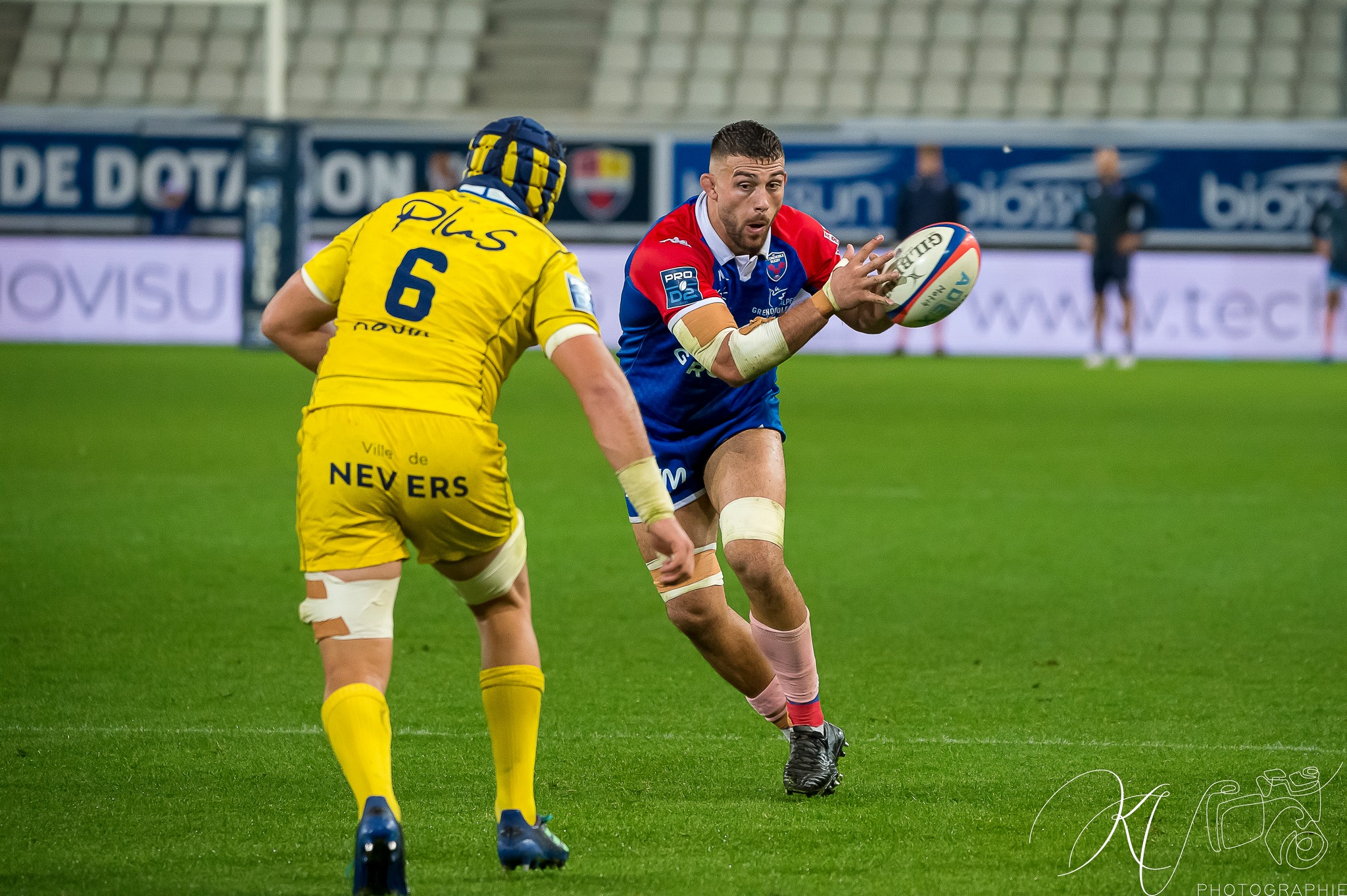 Thibaut MARTEL -  FC Grenoble Rugby - USON Nevers - Rugby - FC GRENOBLE RUGBY (19) VS USON NEVERS (18) - 2022 (#FCGvsUSONm22022) Photo by: Karine Valentin | Siuxy Sports 2022-10-27