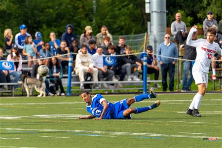 SOCCER Masc - CARABINS (2) VS (2) PATRIOTES - RSEQ #1