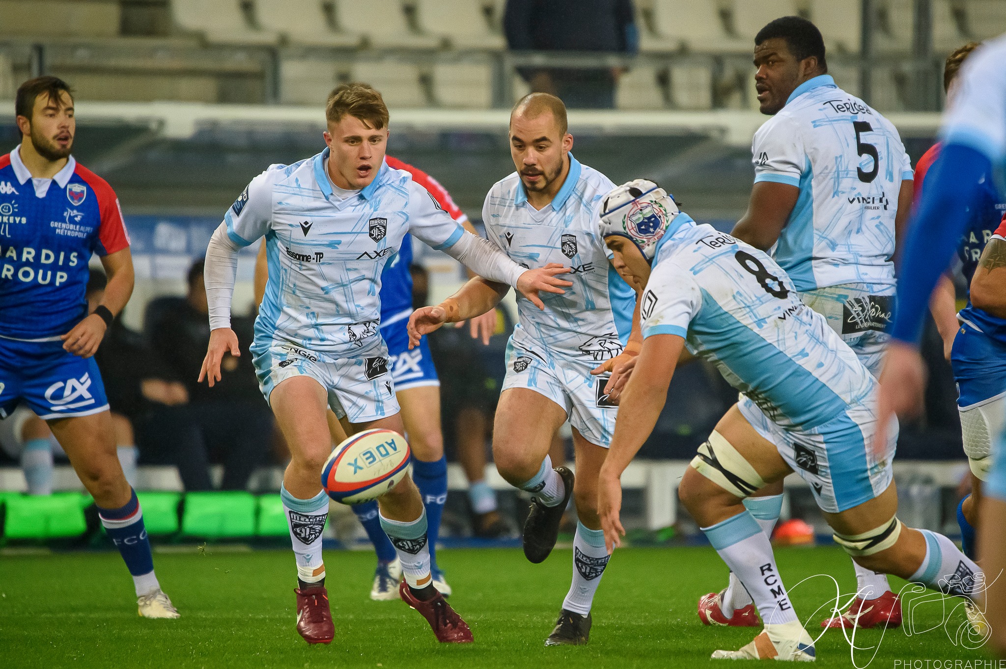 FC Grenoble Rugby - RC Massy - Rugby - FC Grenoble (38) VS (15) RC Massy (#FCGMASS2022) Photo by: Karine Valentin | Siuxy Sports 2022-12-16