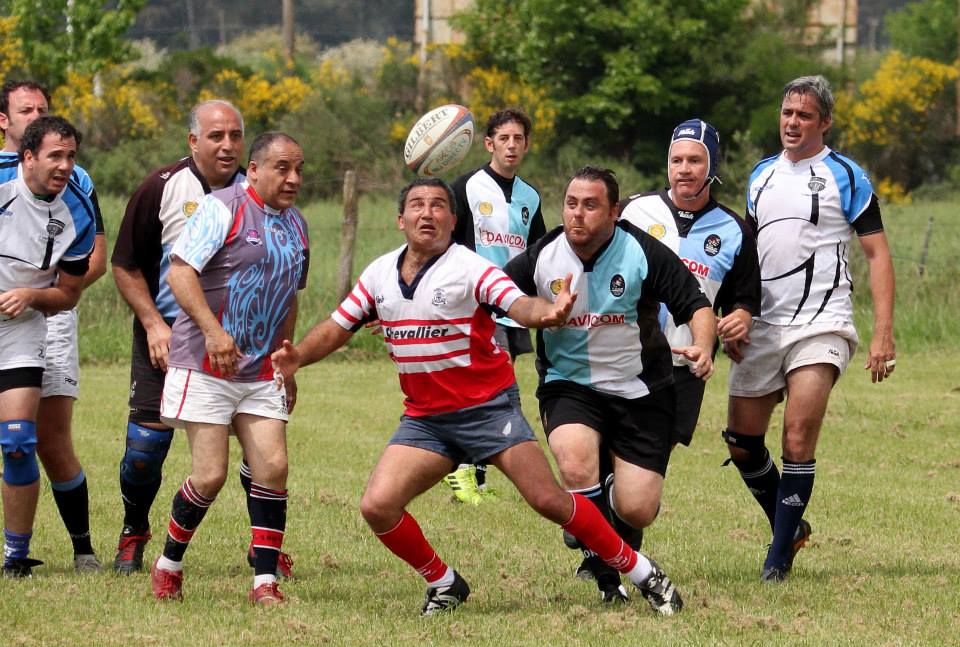  Areco Rugby Club - Centro Naval - RugbyV - Areco vs RON XV (Centro Naval) - Primer Encuentro de Veteranos en Areco con Vaquillona c/ Cuero 2014 (#ArecoVsRONXV2014) Photo by: Luis Robredo | Siuxy Sports 2014-10-18