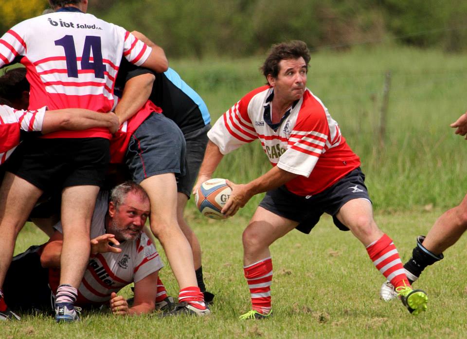  Areco Rugby Club - Centro Naval - RugbyV - Areco vs RON XV (Centro Naval) - Primer Encuentro de Veteranos en Areco con Vaquillona c/ Cuero 2014 (#ArecoVsRONXV2014) Photo by: Luis Robredo | Siuxy Sports 2014-10-18