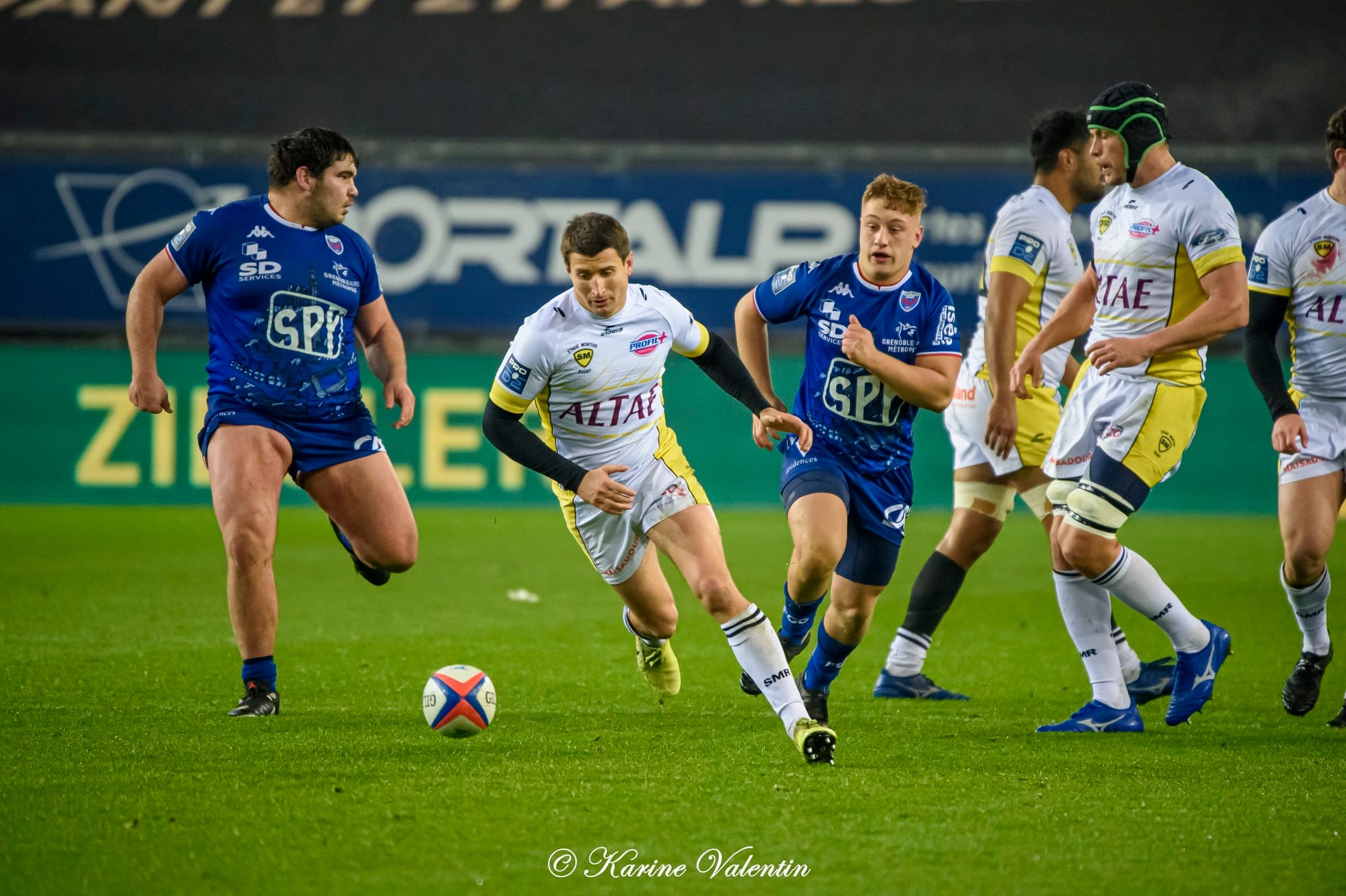  FC Grenoble Rugby - Stade Montois - Rugby -  (#GrenobleVsSMontois2021Dec) Photo by: Karine Valentin | Siuxy Sports 2021-12-09