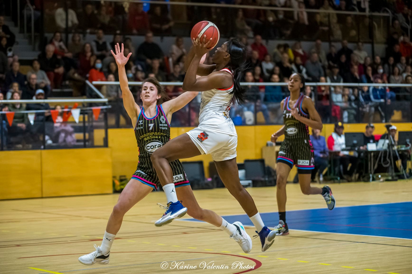 Anna Sara NGO NDJOCK -  BC Tronche Meylan - Champagne Basket - Basketball - BCTM (73) vs (65) Reims - Basketball Fém. (#FFBB22BCTMREIMSa) Photo by: Karine Valentin | Siuxy Sports 2022-04-02