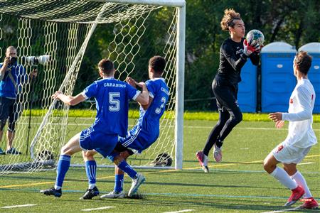 SOCCER Masc - CARABINS (2) VS (2) PATRIOTES - RSEQ #1